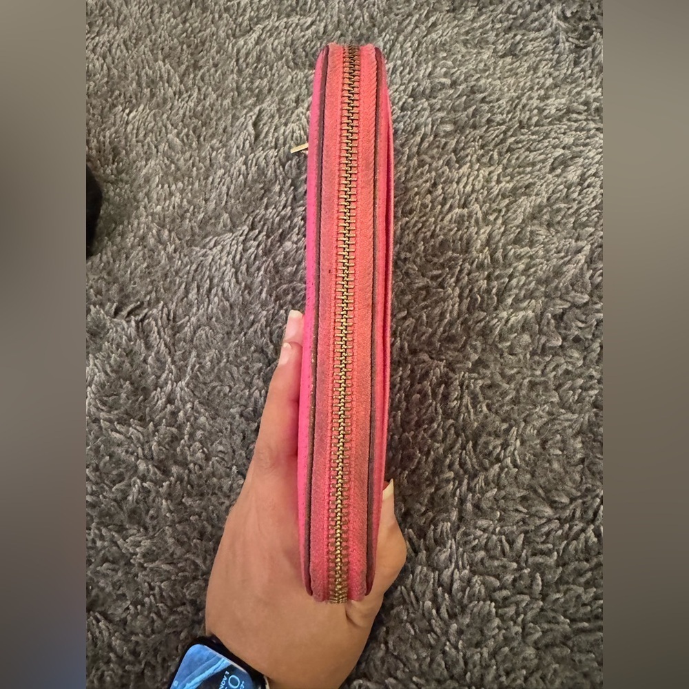 KATE SPADE Pink Zippy Wallet - Picture 5 of 15